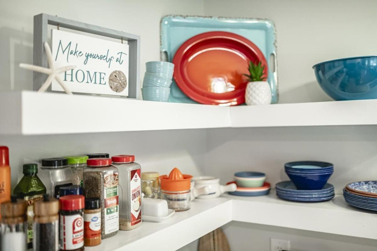 Coastal Comfort Meets Beachside Bliss Muskegon Εξωτερικό φωτογραφία